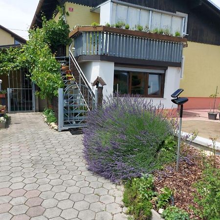 プトゥイApartma Reichアパートメント エクステリア 写真