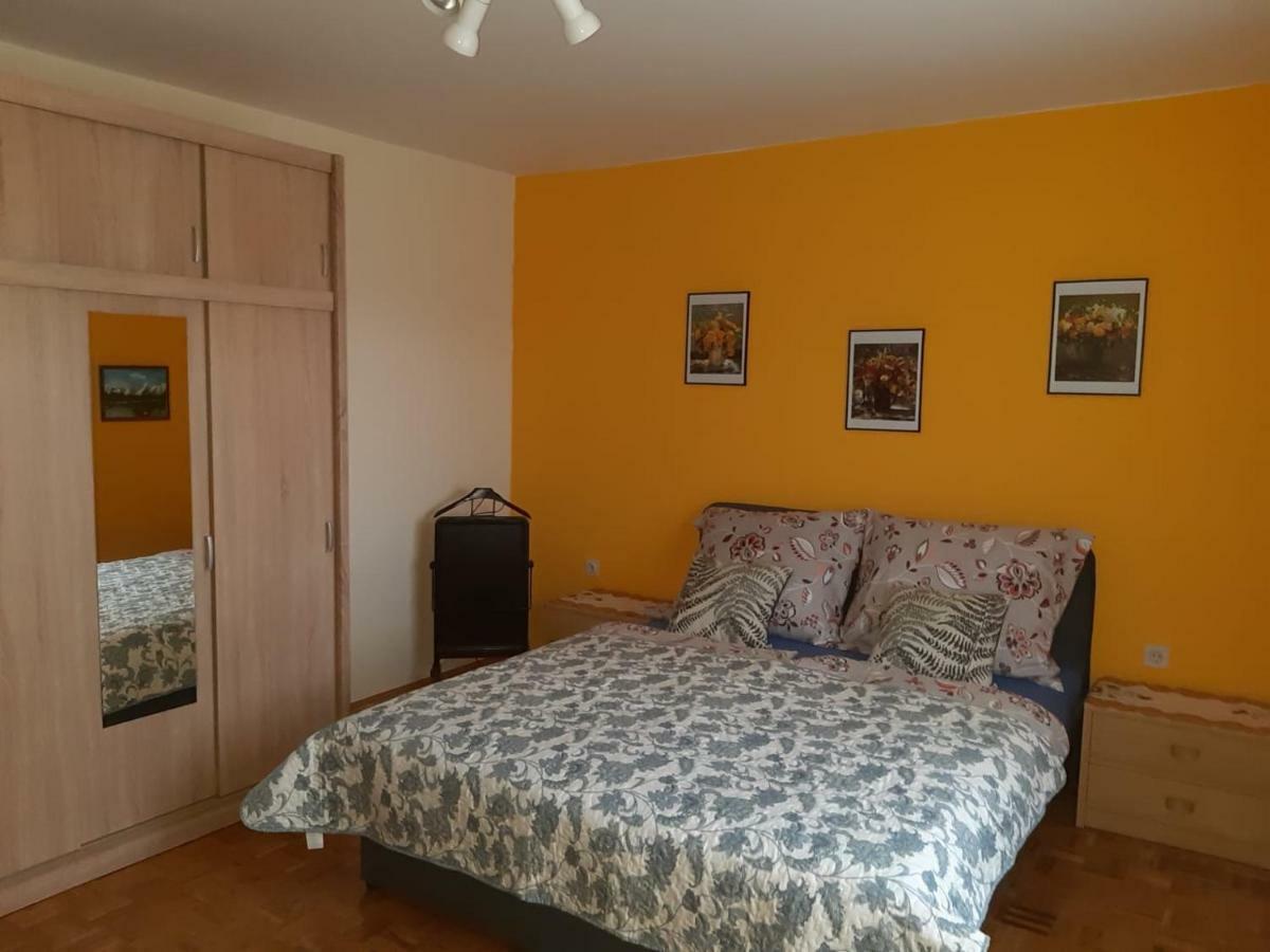 プトゥイApartma Reichアパートメント エクステリア 写真